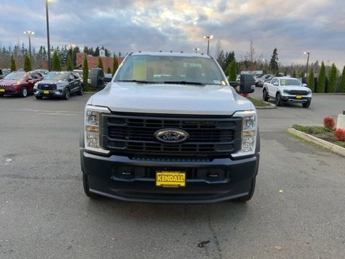 Used 2024 Ford F450 XL image 2