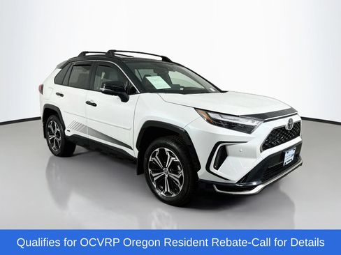 Certified 2025 Toyota RAV4 XSE w/ Premium Package AWD/4WD image 1