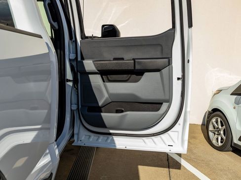 Used 2024 Ford F250 XL w/ XL Off-Road Package image 34