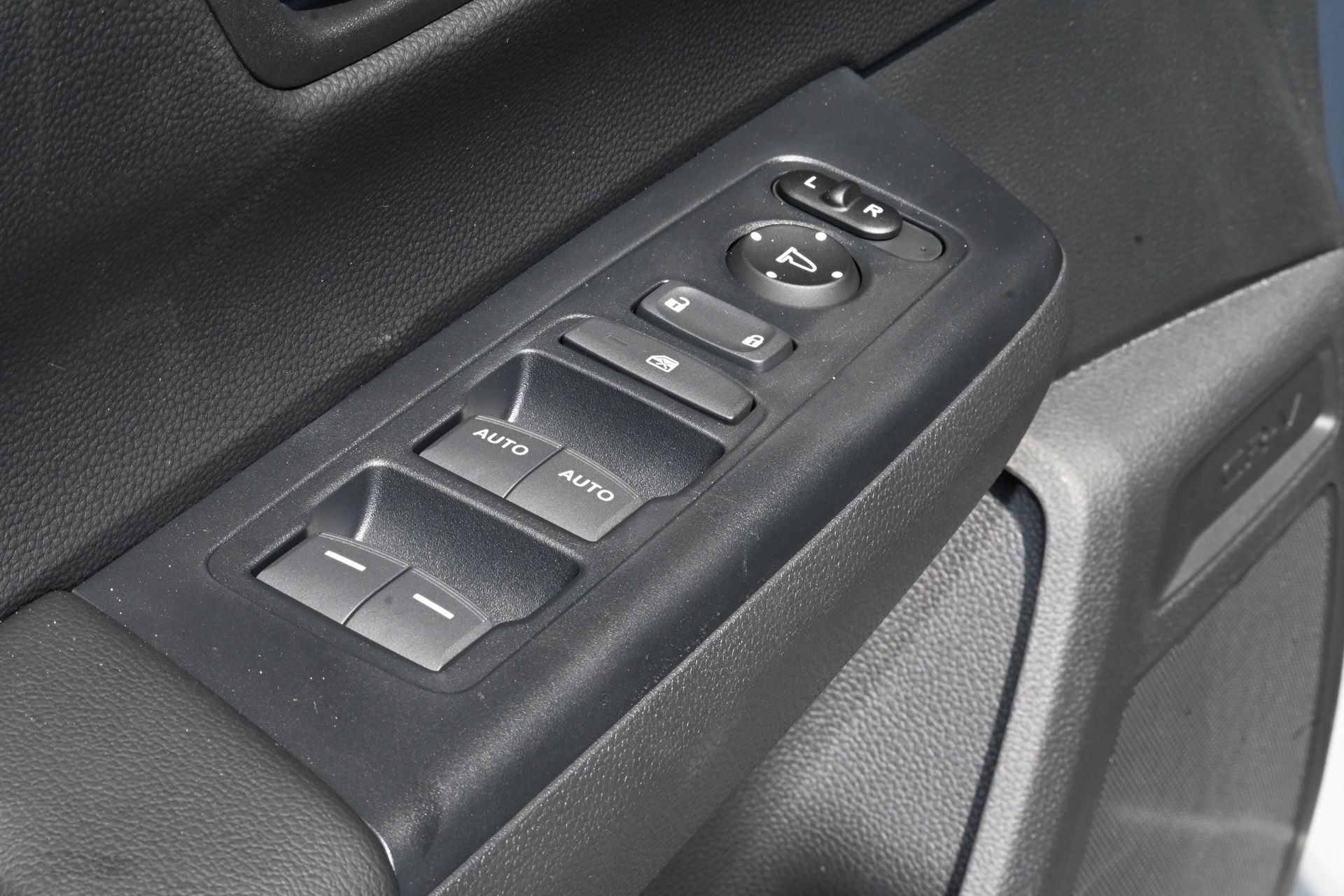 New 2026 Honda CR-V Sport image 17