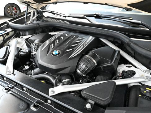 Used 2022 BMW X5 M50i w/ Executive Package AWD/4WD image 66