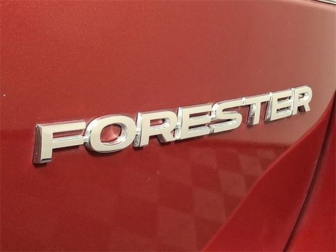 Certified 2023 Subaru Forester Limited image 33