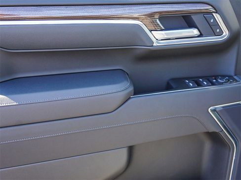 New 2026 Chevrolet Silverado 1500 LT Trail Boss w/ Convenience Package II image 18