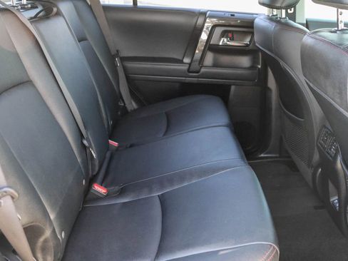 Used 2021 Toyota 4Runner TRD Off-Road Premium AWD/4WD image 18
