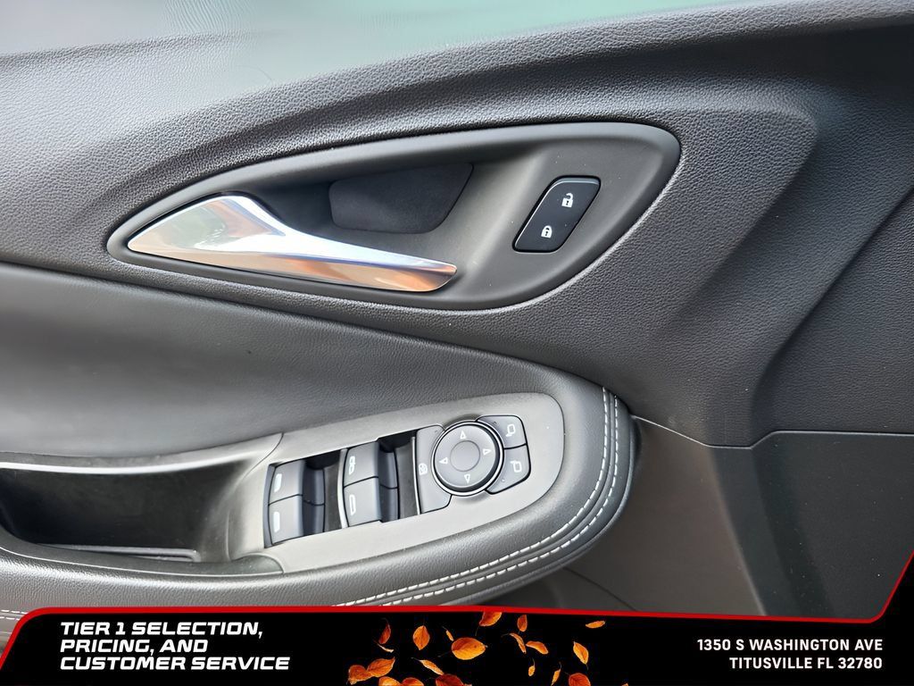 Used 2023 Buick Encore GX Select w/ Safety Package II FWD image 17