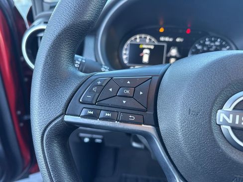 Certified 2024 Nissan Kicks SV image 25