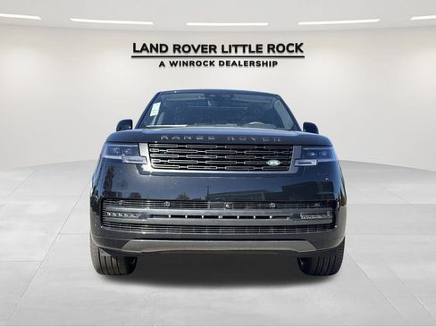New 2025 Land Rover Range Rover SE image 9