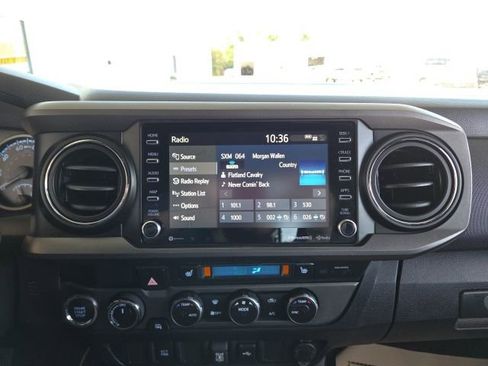 Used 2021 Toyota Tacoma TRD Sport image 53