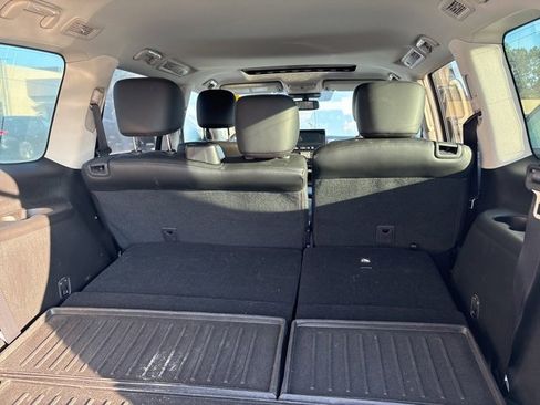 Used 2023 Nissan Armada SL w/ Cargo Package image 6