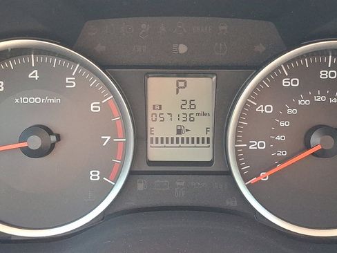 Used 2017 Subaru Forester 2.5i w/ Alloy Wheel Package AWD/4WD image 2