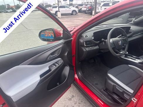 Used 2026 Buick Envista Preferred FWD image 10