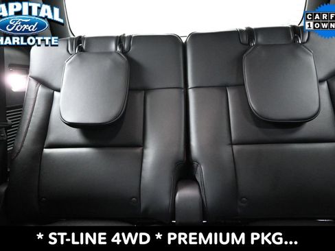 Used 2026 Ford Explorer ST-Line w/ ST-Line Street Pack AWD/4WD image 12