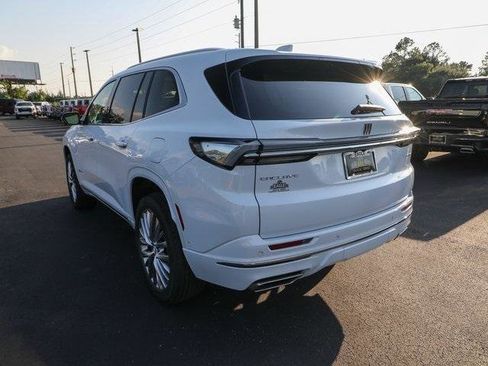New 2026 Buick Enclave Avenir w/ Super Cruise Package image 7