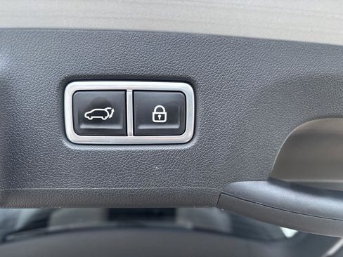 Used 2022 Kia Sorento SX image 15