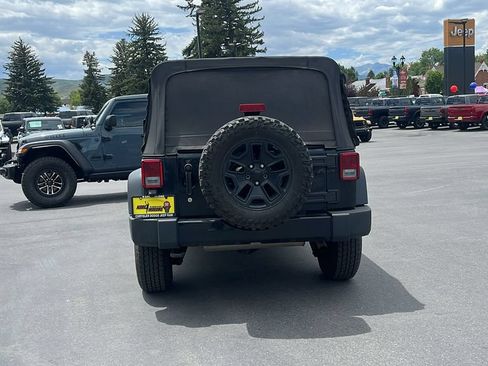 Used 2016 Jeep Wrangler Unlimited Sport AWD/4WD image 4