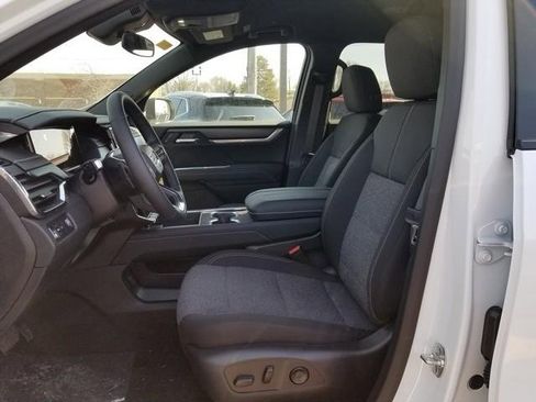 New 2025 GMC Acadia Elevation w/ Black Edition image 7