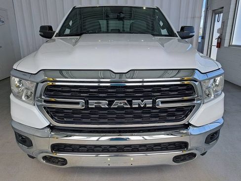 Used 2023 RAM 1500 Big Horn AWD/4WD image 3