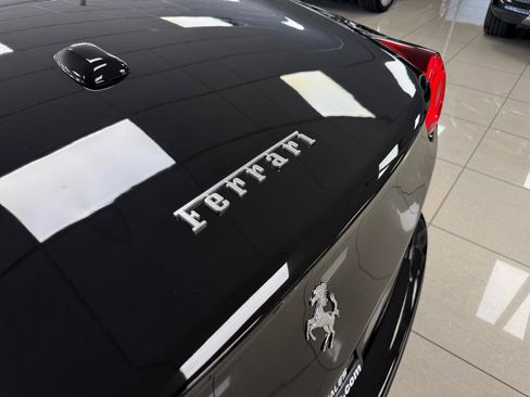 Used 2015 Ferrari California T RWD image 29
