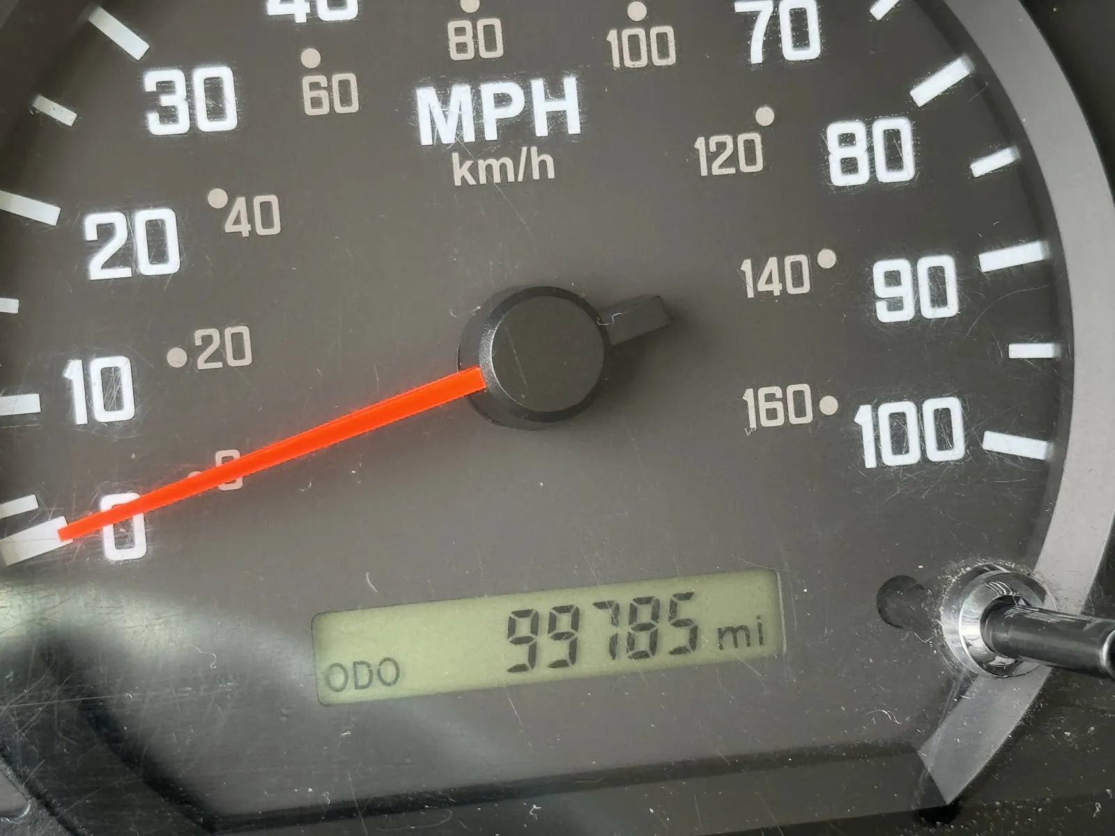 Used 2024 Isuzu NPR RWD image 32