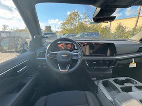 New 2026 Chevrolet Tahoe 4WD image 29