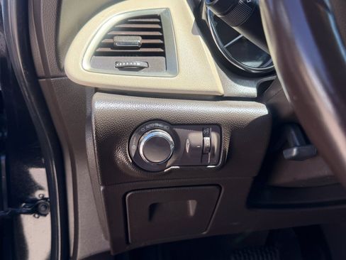 Used 2015 Buick Verano FWD image 12