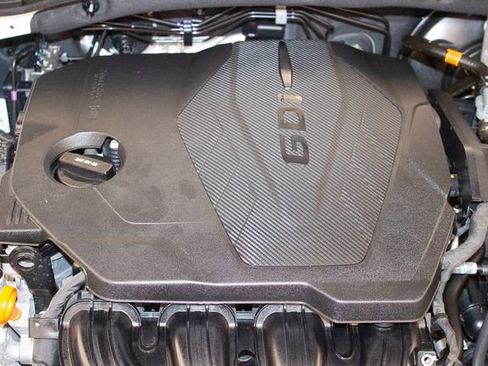 Used 2023 Hyundai Tucson Limited image 4