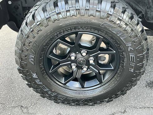 Used 2026 Jeep Wrangler Sport AWD/4WD image 7