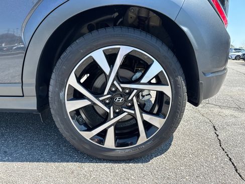 Used 2023 Hyundai Kona Limited image 19