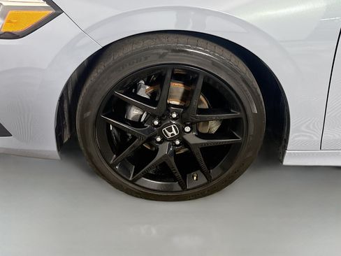 Used 2024 Honda Civic Sport image 38