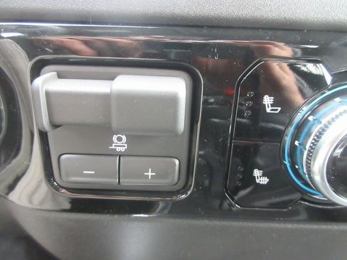 New 2026 GMC Sierra 1500 Elevation image 20