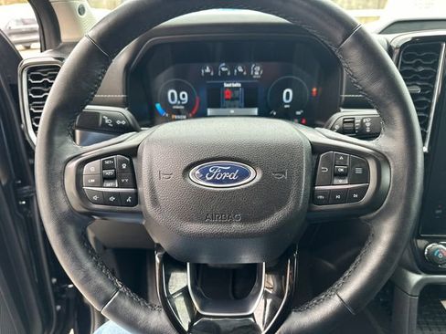 Used 2024 Ford Ranger Lariat w/ FX4 Off-Road Package image 26