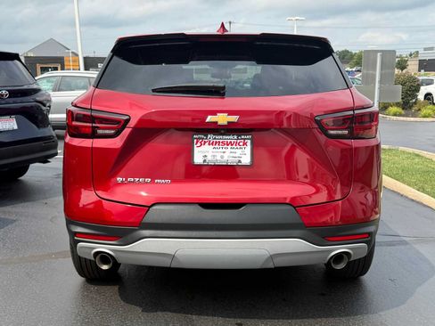 Used 2024 Chevrolet Blazer LT AWD/4WD image 5