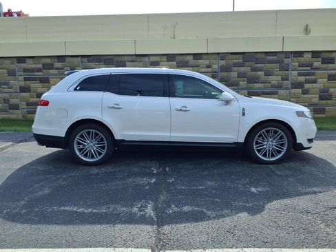 Used 2015 Lincoln MKT AWD w/ Equipment Group 201A image 11