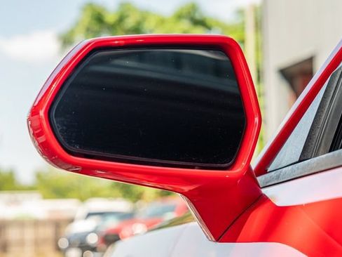 Used 2018 Chevrolet Camaro SS RWD image 14