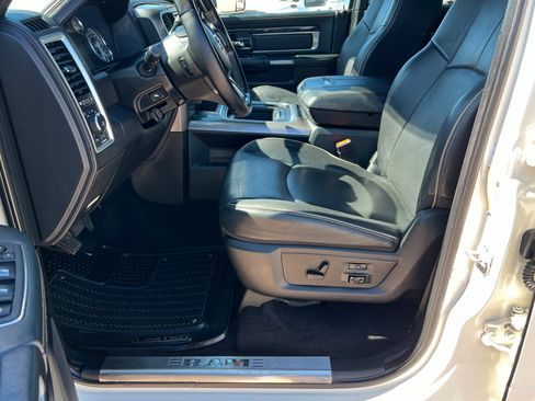 Used 2017 RAM 2500 Limited image 18