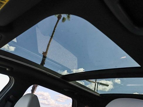 New 2026 Hyundai Tucson Limited image 34