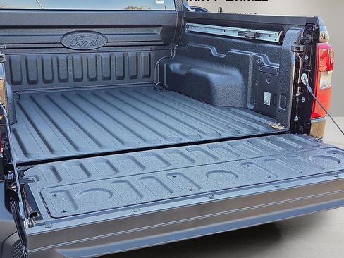 New 2026 Ford Maverick Lariat AWD/4WD image 9