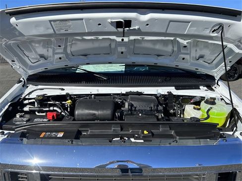 New 2024 Ford E-450 and Econoline 450 Super Duty w/ Power Windows & Locks Group image 22