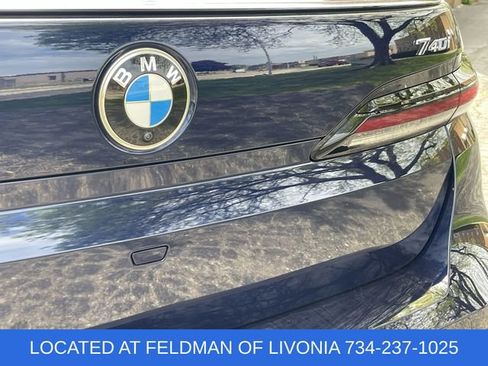 Used 2024 BMW 740i xDrive w/ Executive Package AWD/4WD image 33