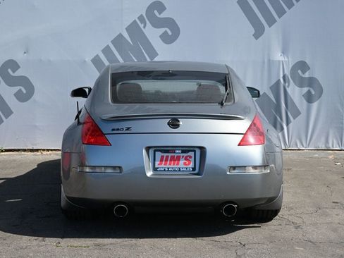Used 2006 Nissan 350Z Enthusiast w/ (N93) Cargo Convenience Pkg RWD image 5
