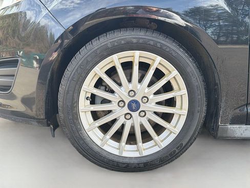Used 2016 Ford C-MAX Energi SEL w/ Equipment Group 301A FWD image 34