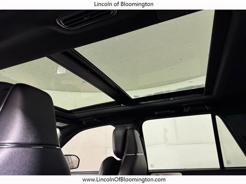 Used 2023 Lincoln Navigator L Reserve w/ Equipment Group 201A image 57