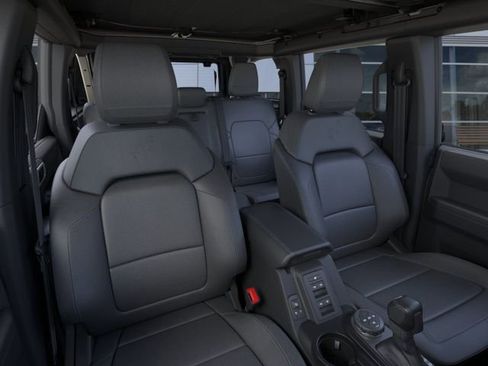 New 2025 Ford Bronco Outer Banks AWD/4WD image 10