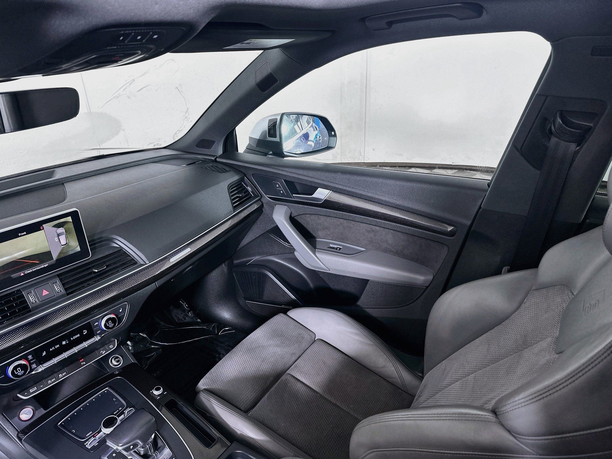Used 2018 Audi SQ5 Prestige AWD/4WD image 25