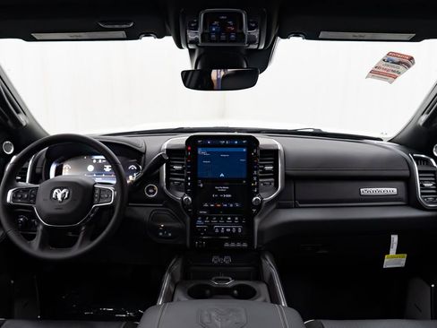 New 2026 RAM 3500 Laramie AWD/4WD image 10