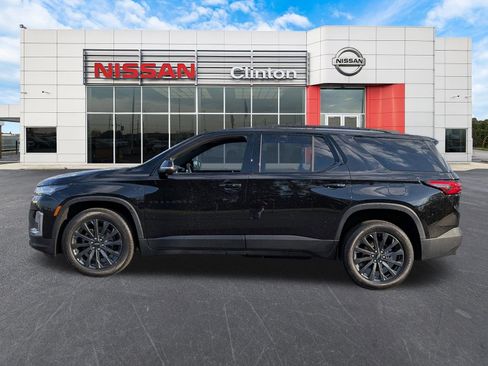 Used 2023 Chevrolet Traverse RS AWD/4WD image 6