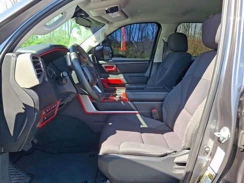 Used 2024 Toyota Tundra SR5 w/ SR5 Convenience Package AWD/4WD image 13