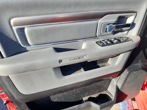 Used 2017 RAM 1500 Big Horn image 8