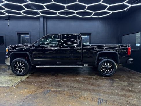 Used 2015 GMC Sierra 2500 SLT w/ Duramax Plus Package image 5