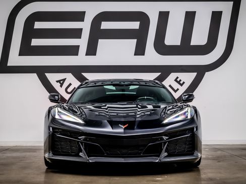 Used 2024 Chevrolet Corvette Z06 w/ Stealth Interior Trim Package image 3